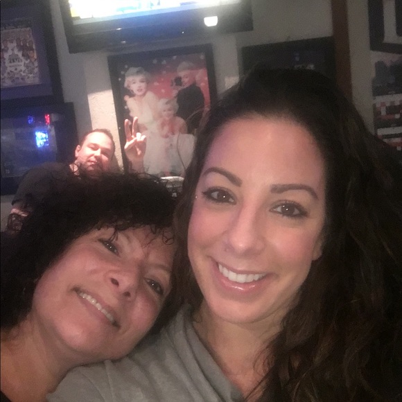 Meet your Posher, Anna - Picture 5 of 8